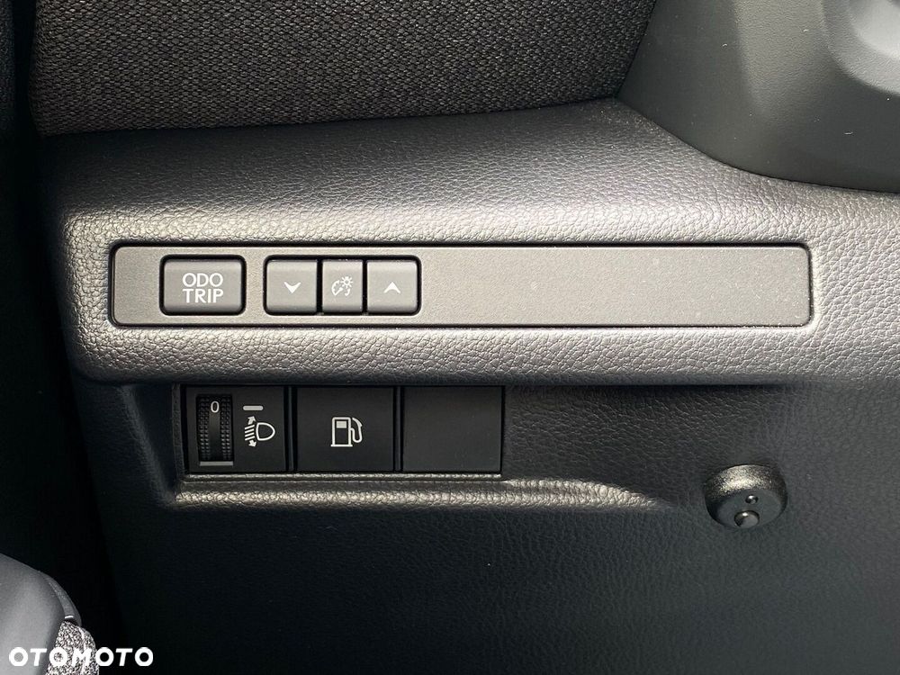 Lexus LBX 1.5 Hybrid - 29
