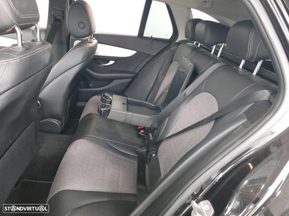 Mercedes-Benz C 300 de Avantgarde - 8