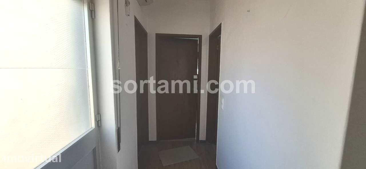 Apartamento T2 Venda em Quarteira,Loulé - Grande imagem: 5/5
