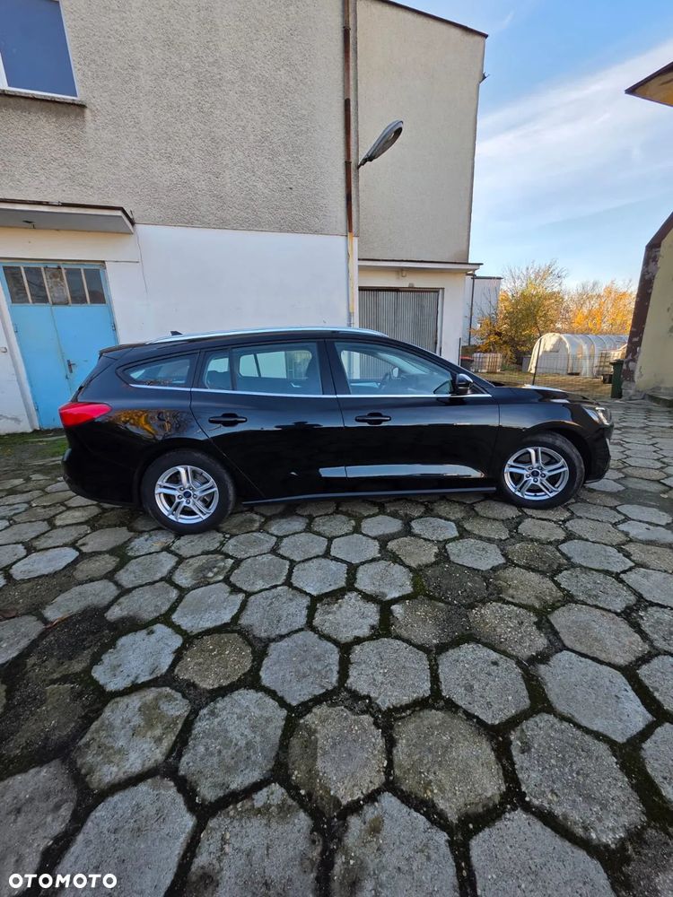 Ford Focus 1.5 EcoBlue Active - 6