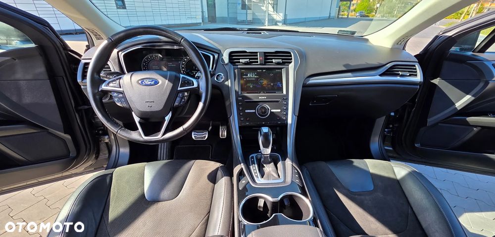 Ford Mondeo 2.0 TDCi ST-Line PowerShift - 14