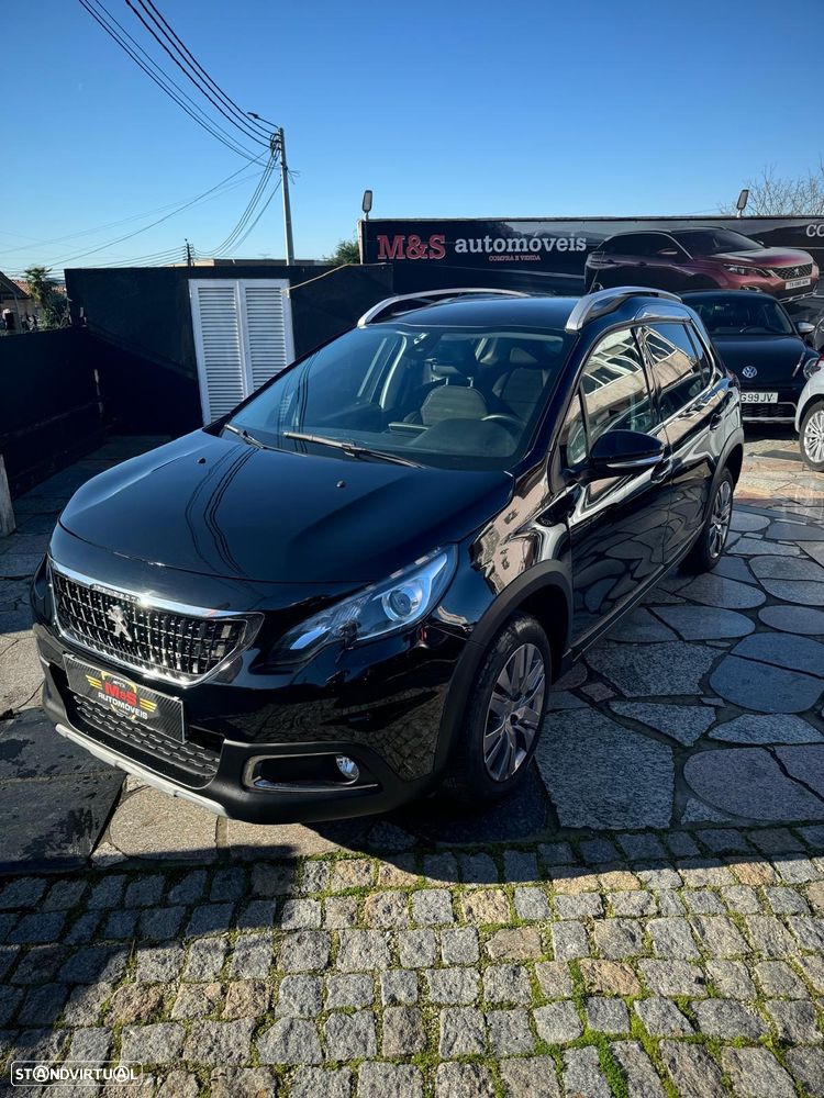 Peugeot 2008 PureTech 130 Allure - 3