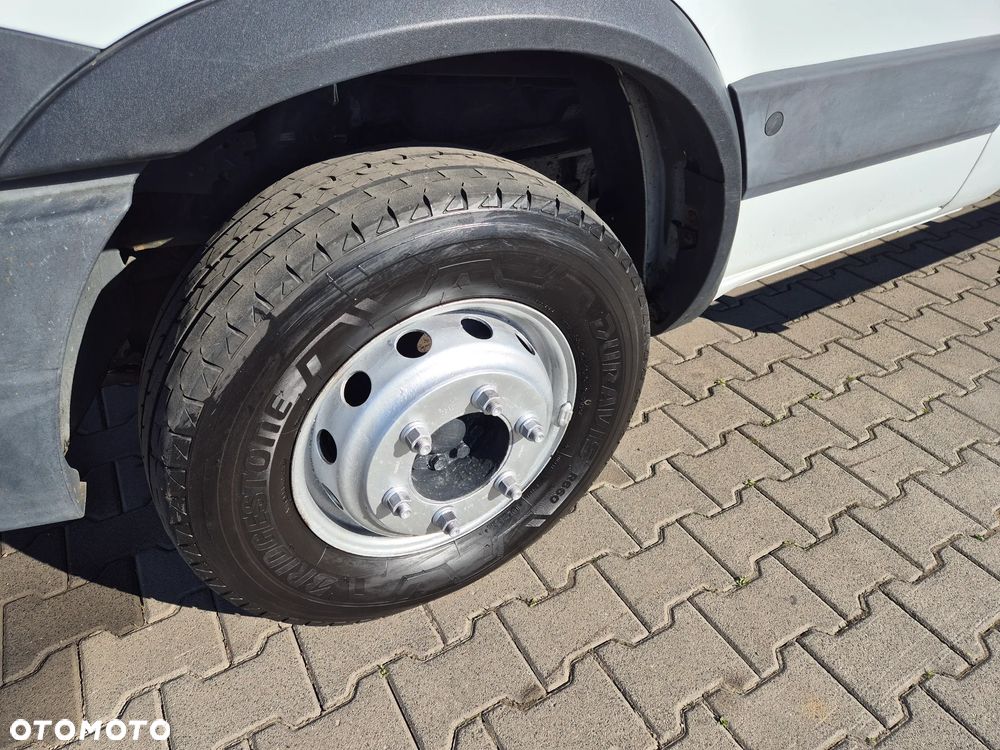 Iveco Daily 65 C 17 / 3.0 SILNIK / KONTENER / WINDA / MOCNY / WEBASTO / MANUAL / NISKI KONTENER / SERWISOWANY / EURO 5 - 13