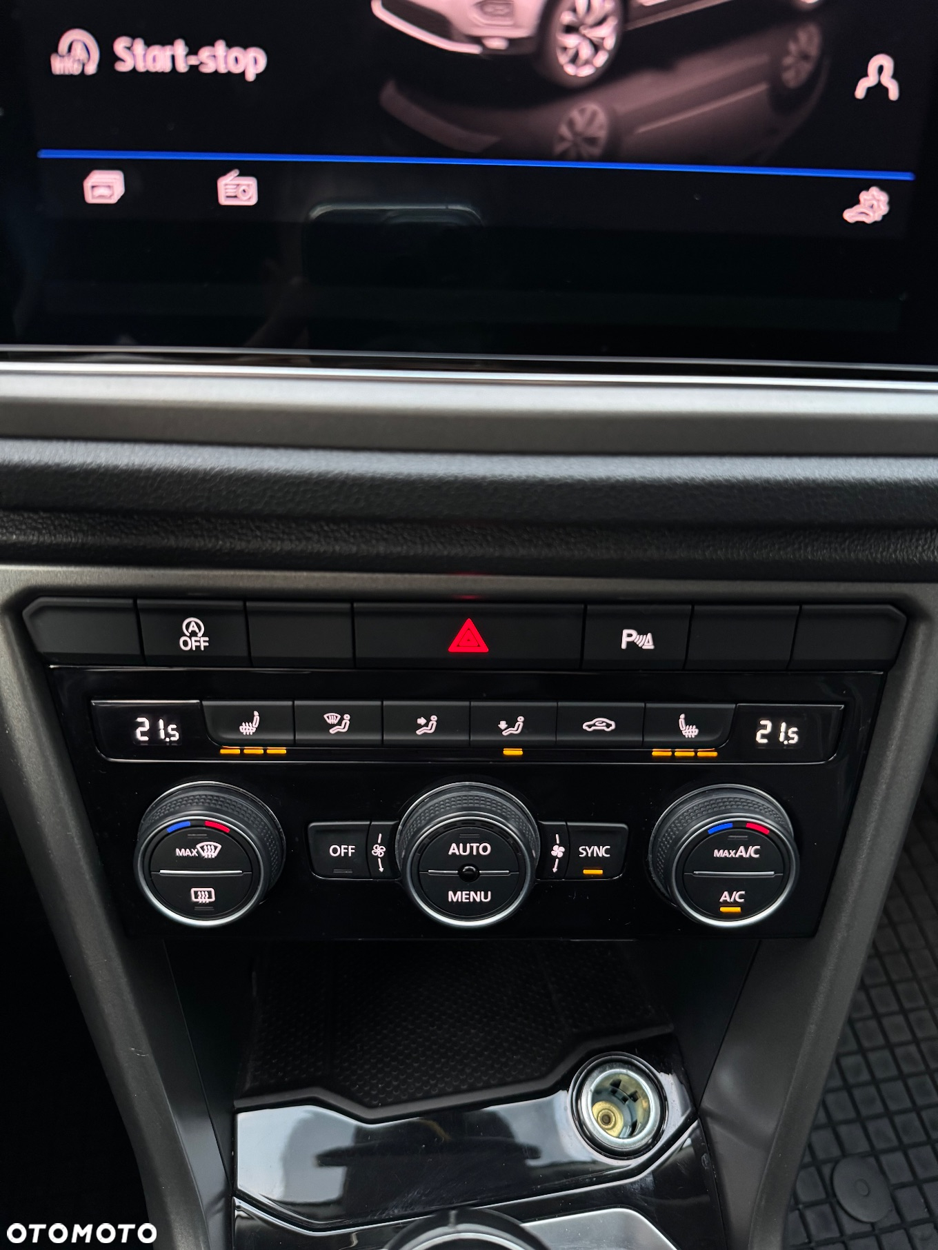 Volkswagen T-Roc 1.0 TSI Advance - 27
