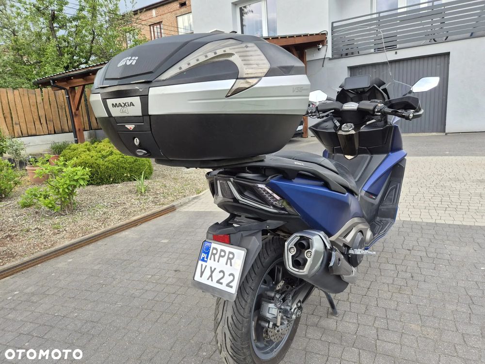 Kymco AK 550 - 3