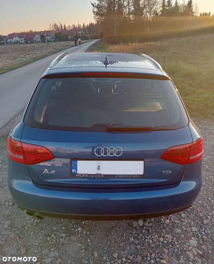 Audi A4 Avant - 7