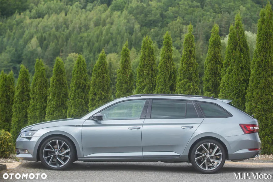 Skoda Superb 2.0 TDI 4x4 DSG Sportline - 2