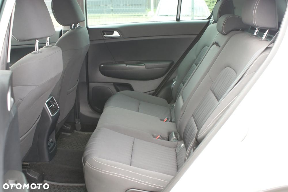 Kia Sportage 1.6 GDI L 2WD - 21