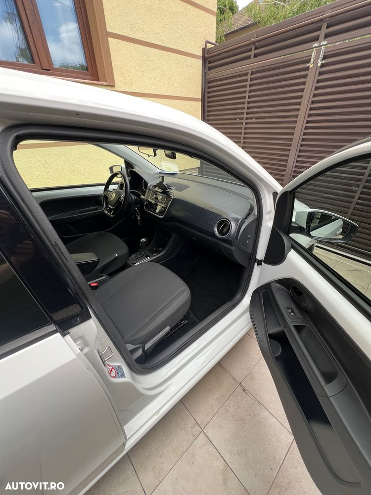 Volkswagen up! - 9