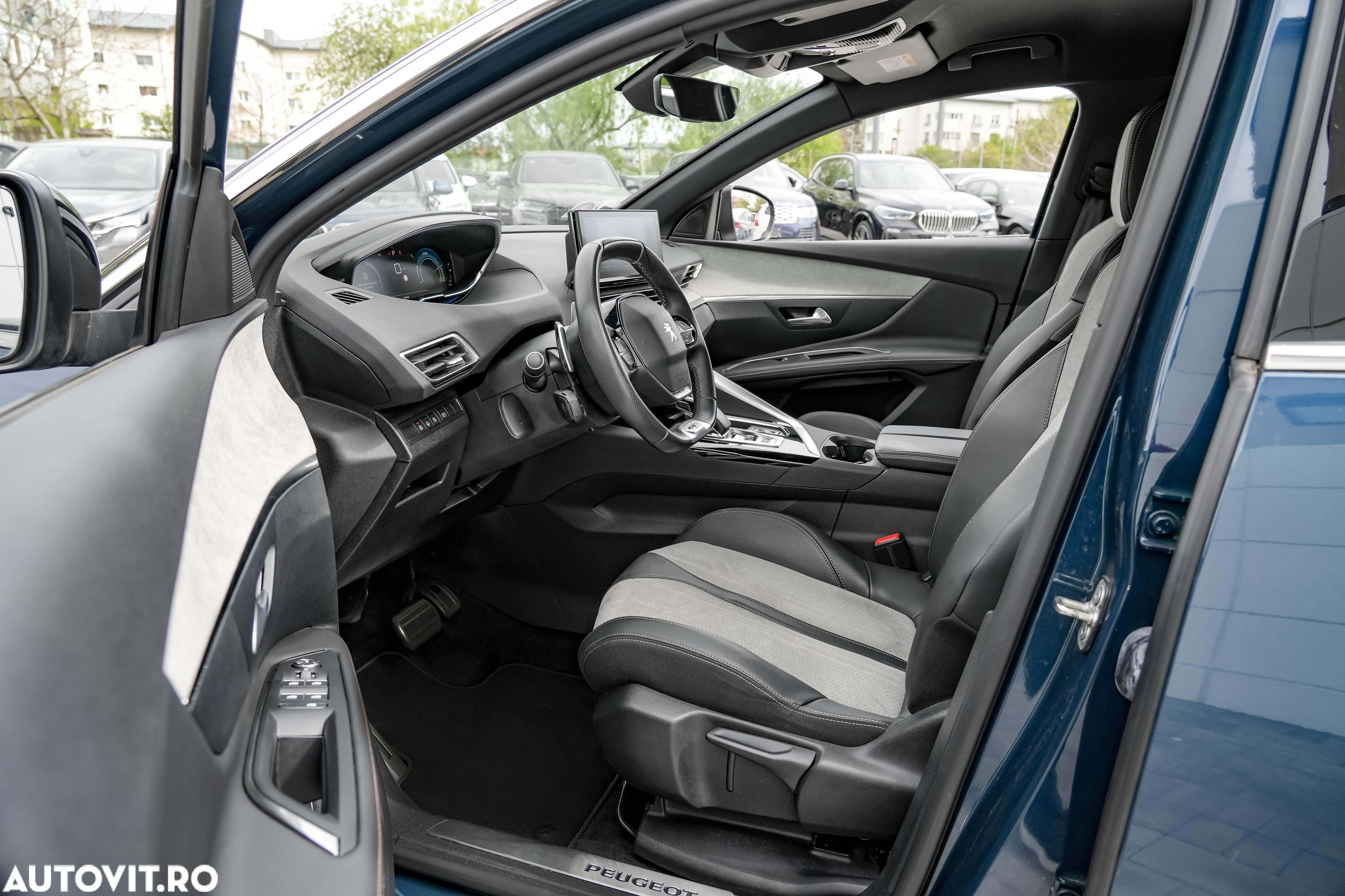 Peugeot 3008 PHEV EAT8 GT Pack - 14