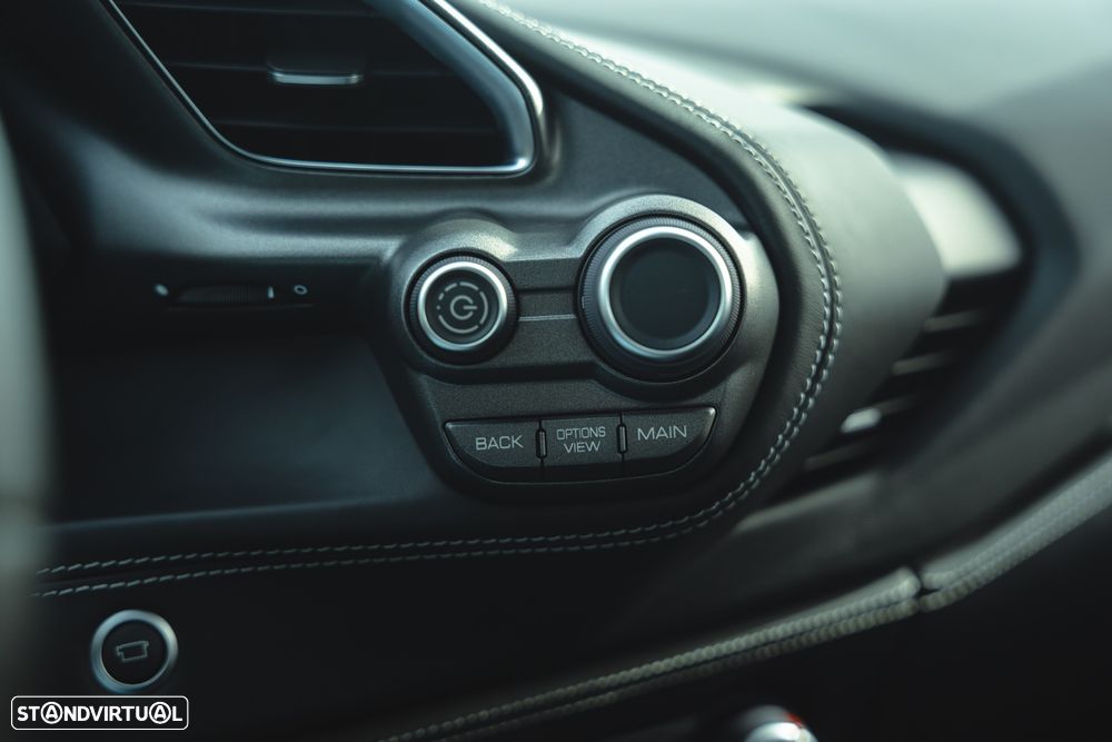 Ferrari 488 GTB - 26