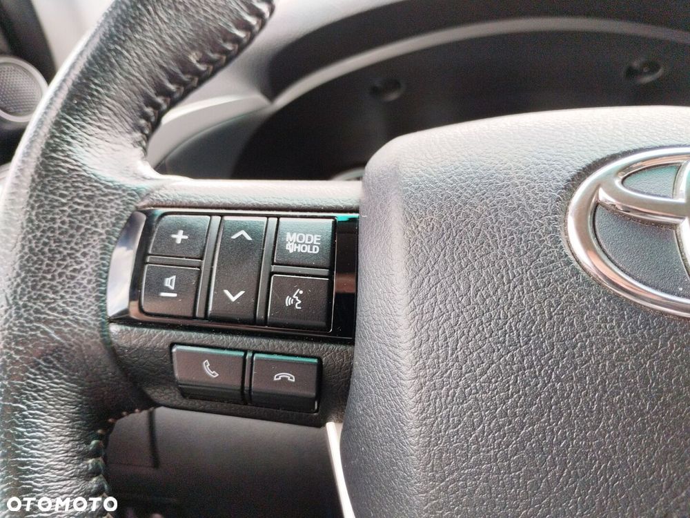 Toyota Hilux 2.8 D-4D mHEV Double Cab Executive 4x4 - 15