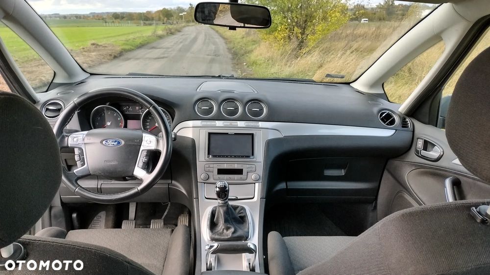 Ford S-Max - 7
