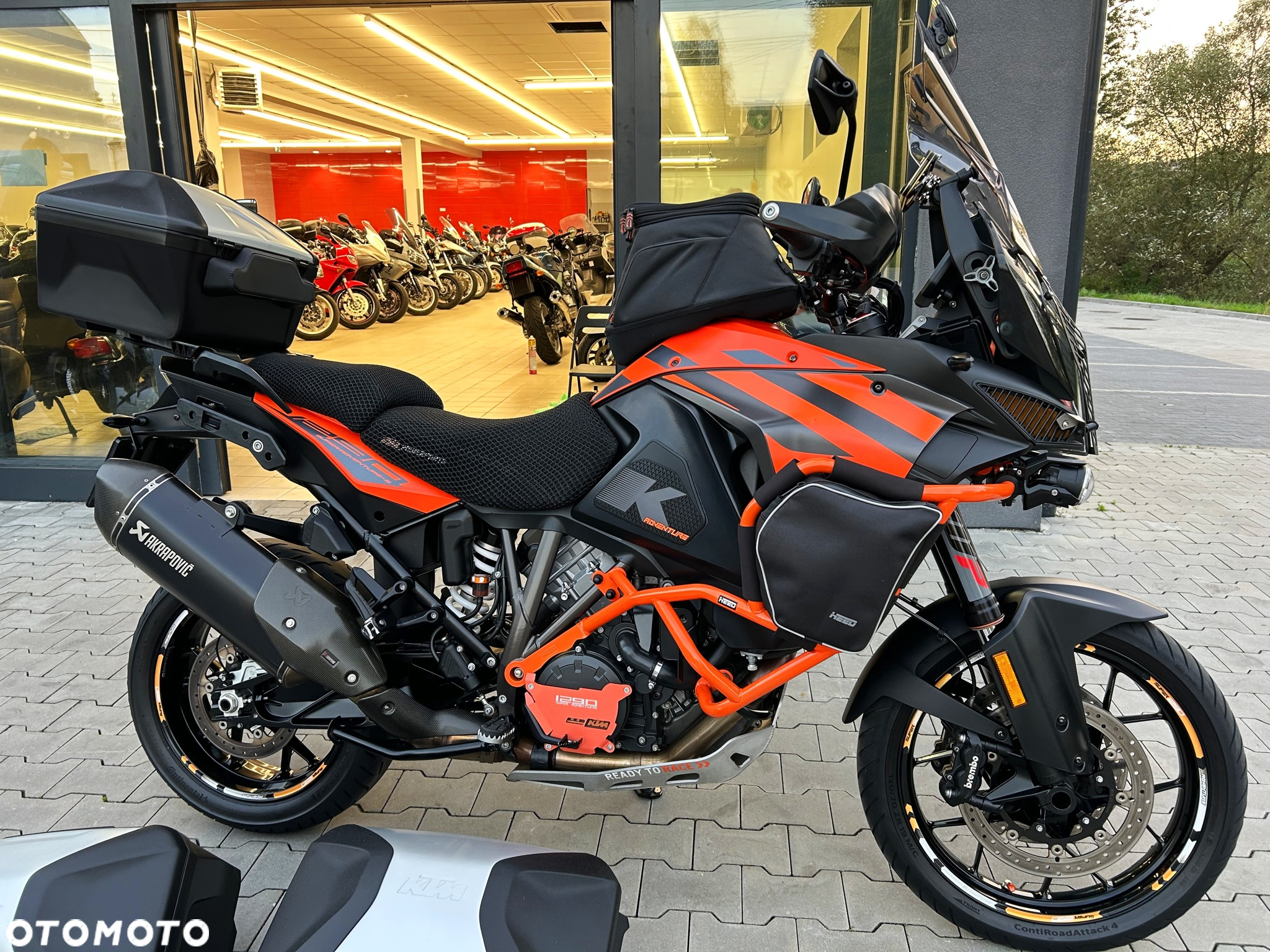 KTM Adventure - 17