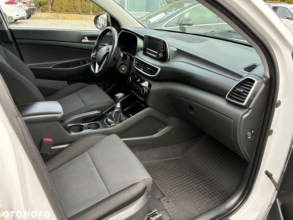 Hyundai Tucson 1.6 GDI BlueDrive Classic 2WD - 11