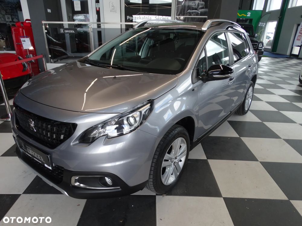 Peugeot 2008 PureTech 82 Style - 16