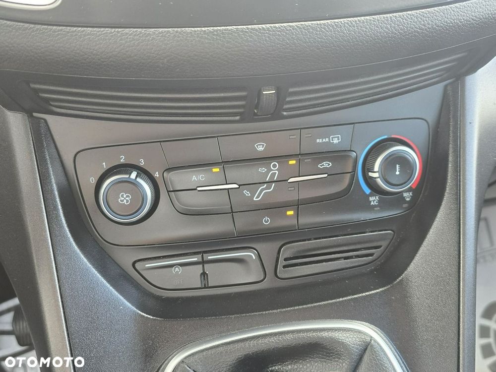 Ford Grand C-MAX - 26