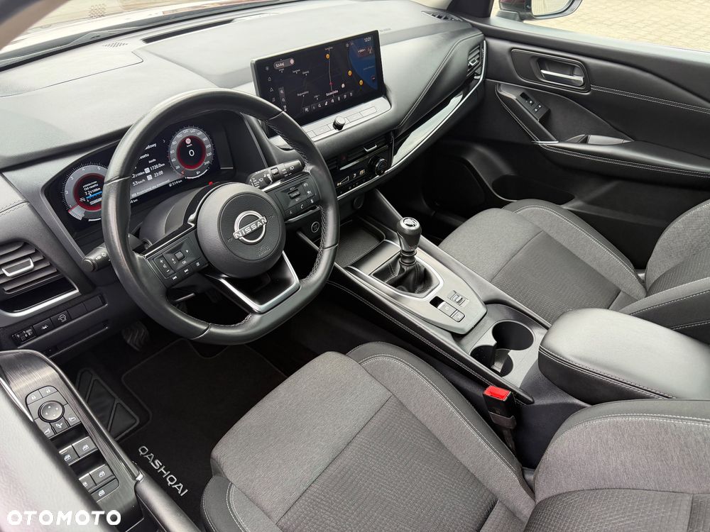 Nissan Qashqai 1.3 DIG-T MHEV Tekna - 24