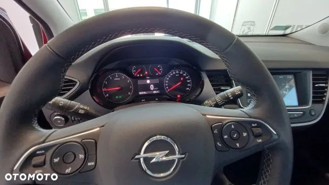 Opel Crossland X - 16