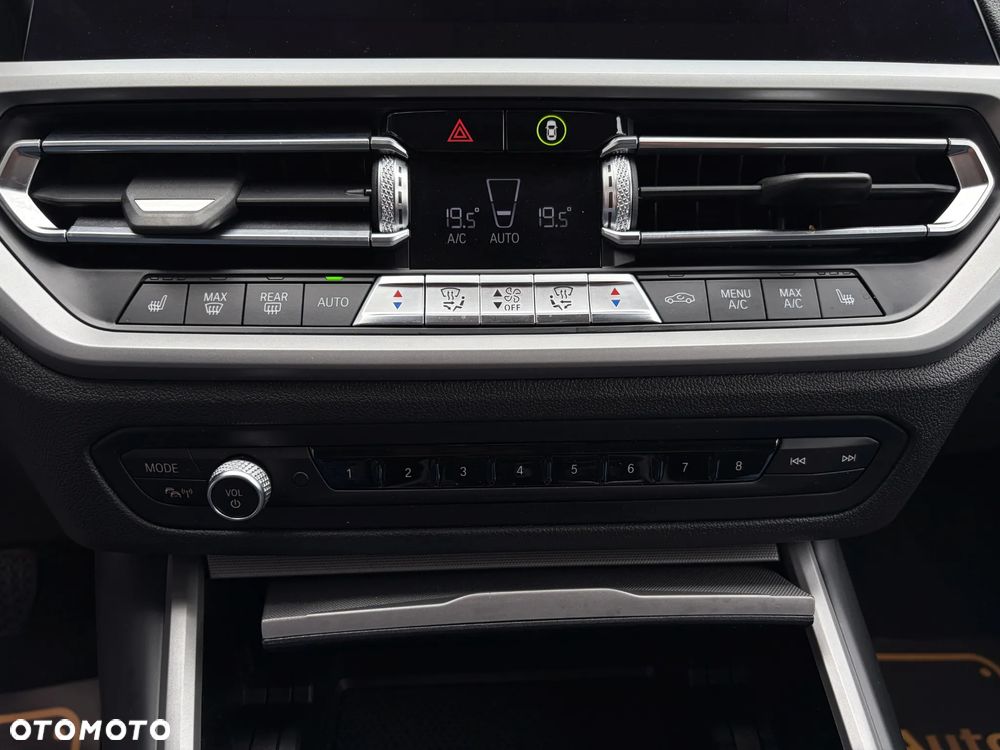 BMW Seria 3 320d Advantage - 30