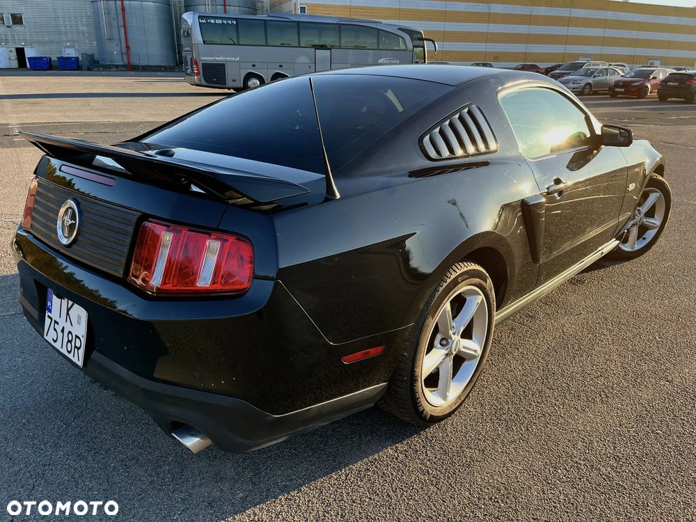 Ford Mustang 5.0 V8 GT Premium - 5