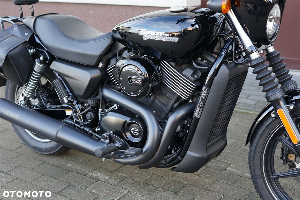 Harley-Davidson Street 750 - 12