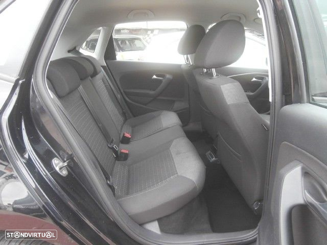 VW Polo 1.4 TDi Confortline Nav - 26