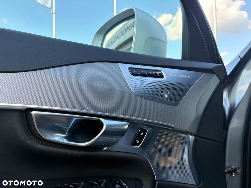 Volvo XC 90 D5 SCR AWD Inscription 7os - 12
