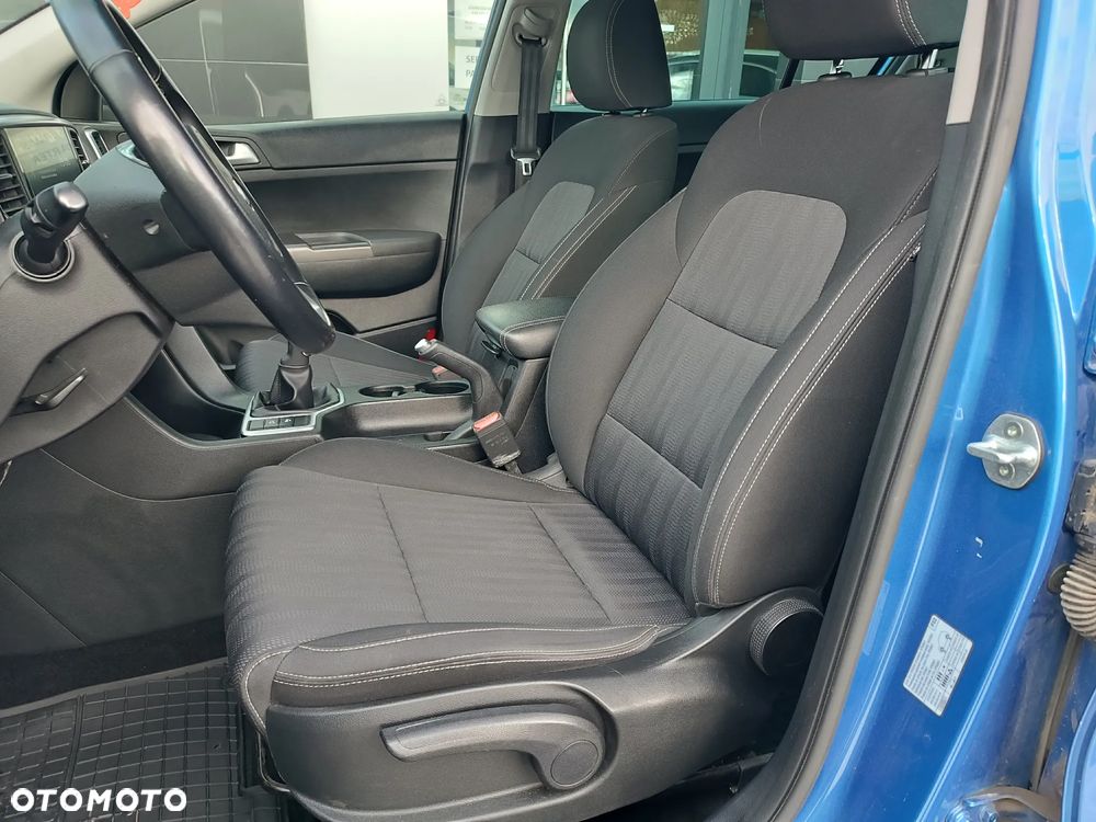 Kia Sportage - 12