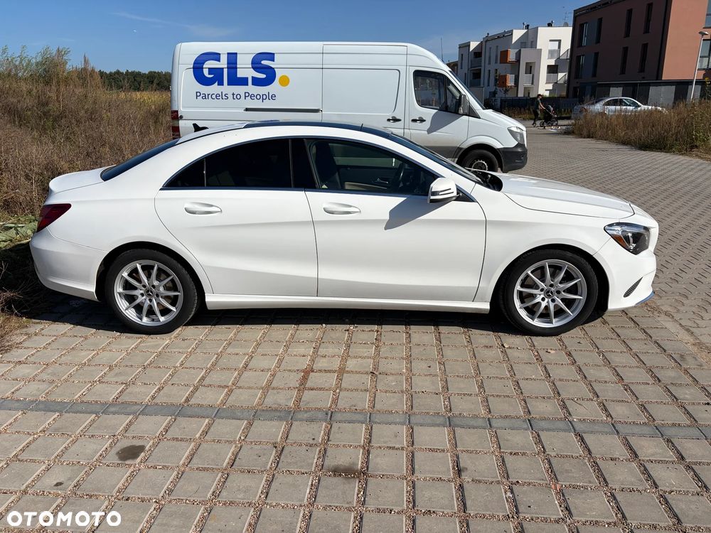 Mercedes-Benz CLA 250 4-Matic - 4