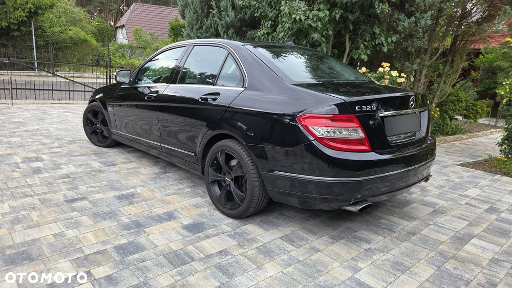Mercedes-Benz Klasa C 320 CDI DPF Avantgarde - 4