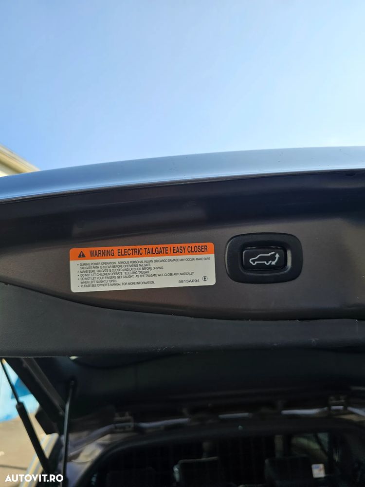 Mitsubishi Outlander PHEV 2.4 L 4X4 Instyle - 12