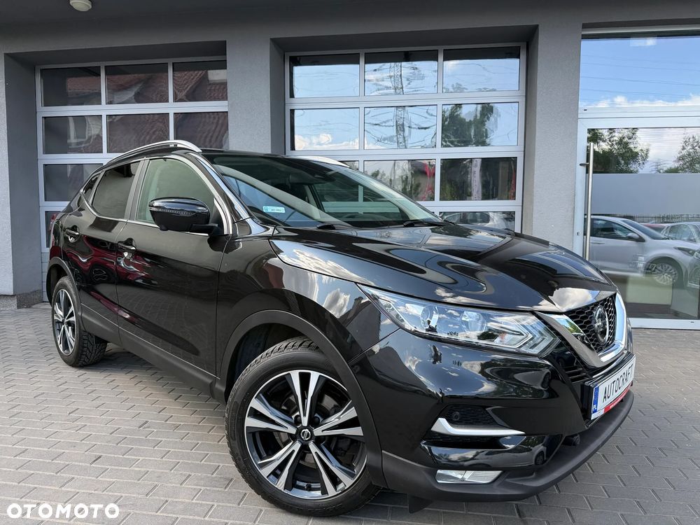 Nissan Qashqai 1.3 DIG-T N-Connecta DCT - 26