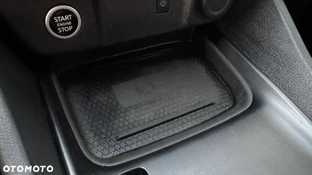 Nissan Qashqai 1.3 DIG-T MHEV Xtronic N-Design - 26