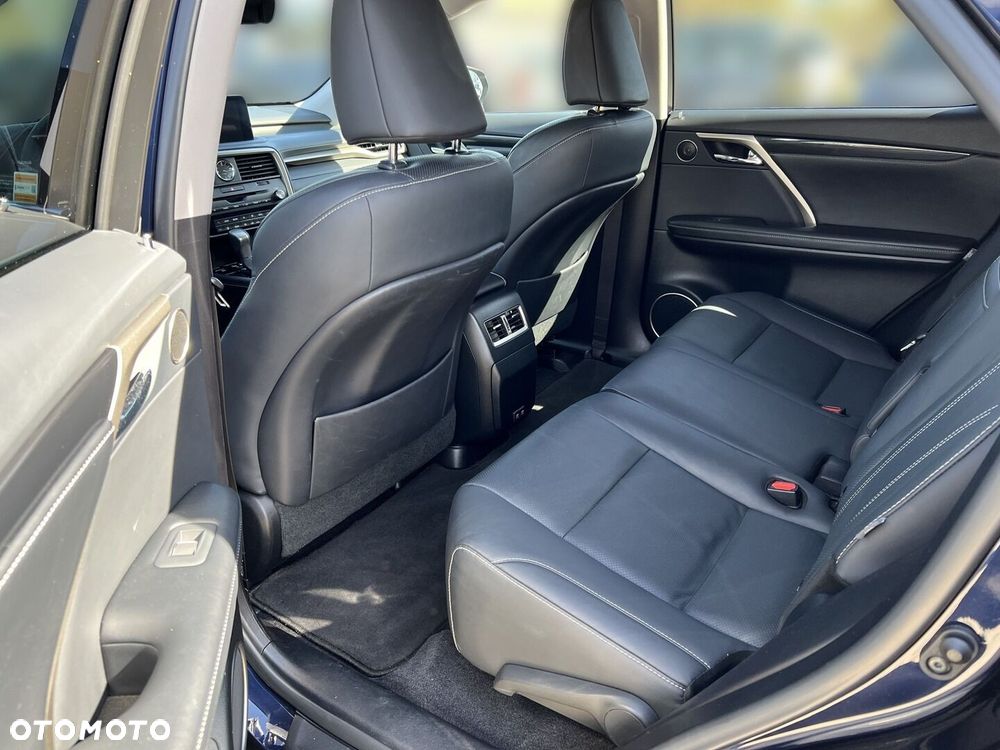 Lexus RX - 18