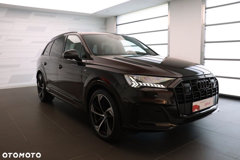 Audi Q7 - 10