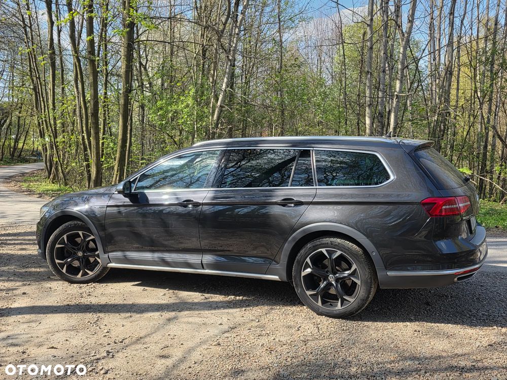 Volkswagen Passat Alltrack 2.0 TDI SCR 4Mot DSG7 - 3