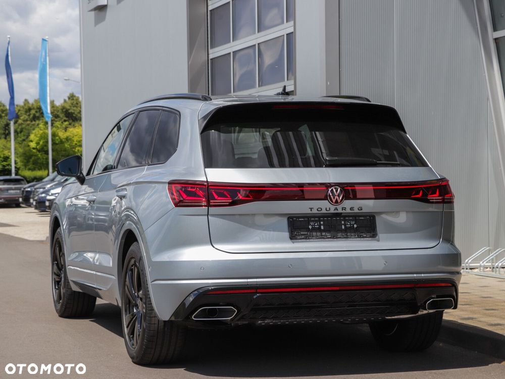 Volkswagen Touareg - 4