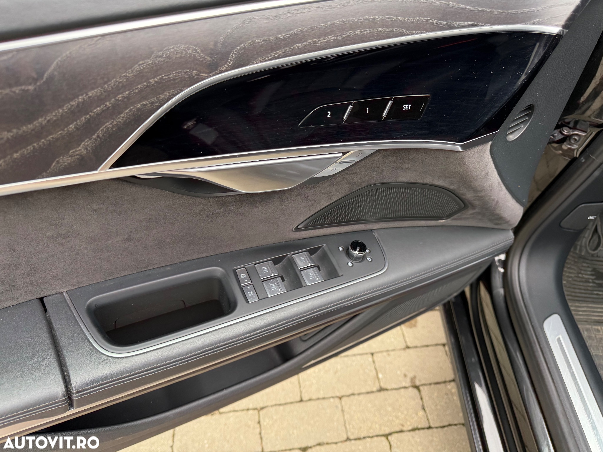 Audi A8 50 TDI quattro tiptronic - 27