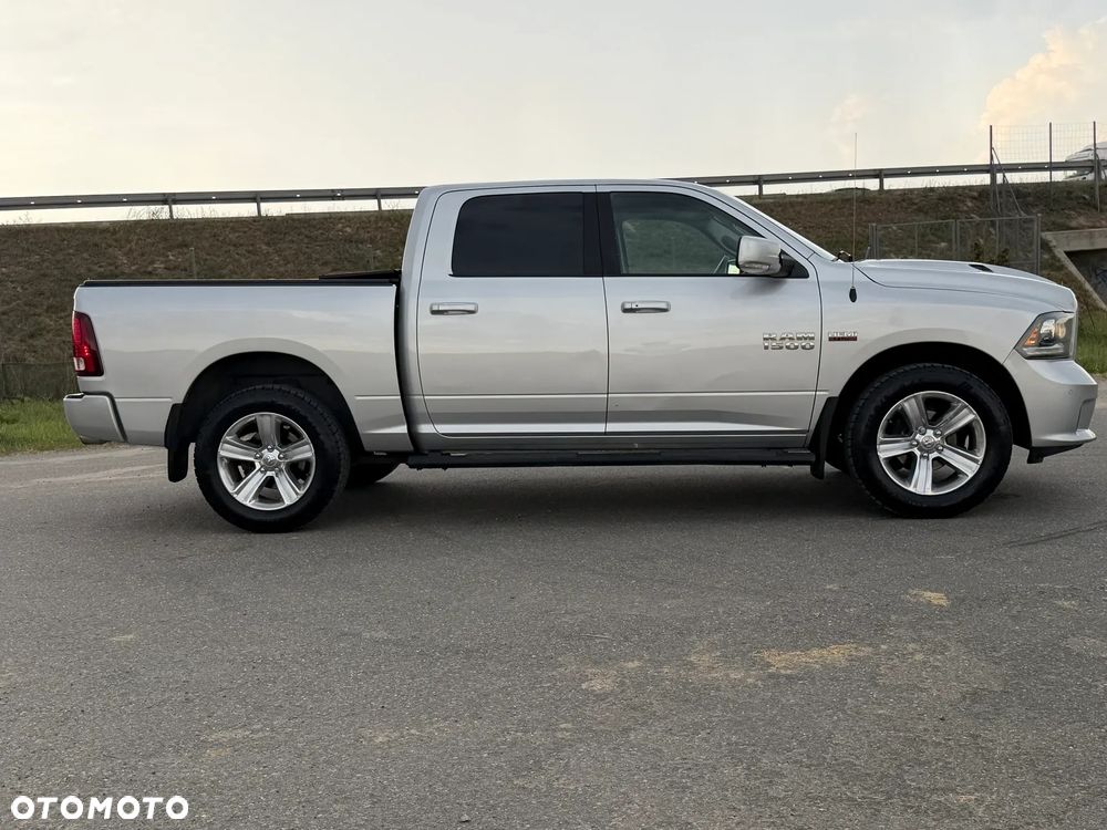 Dodge RAM - 16