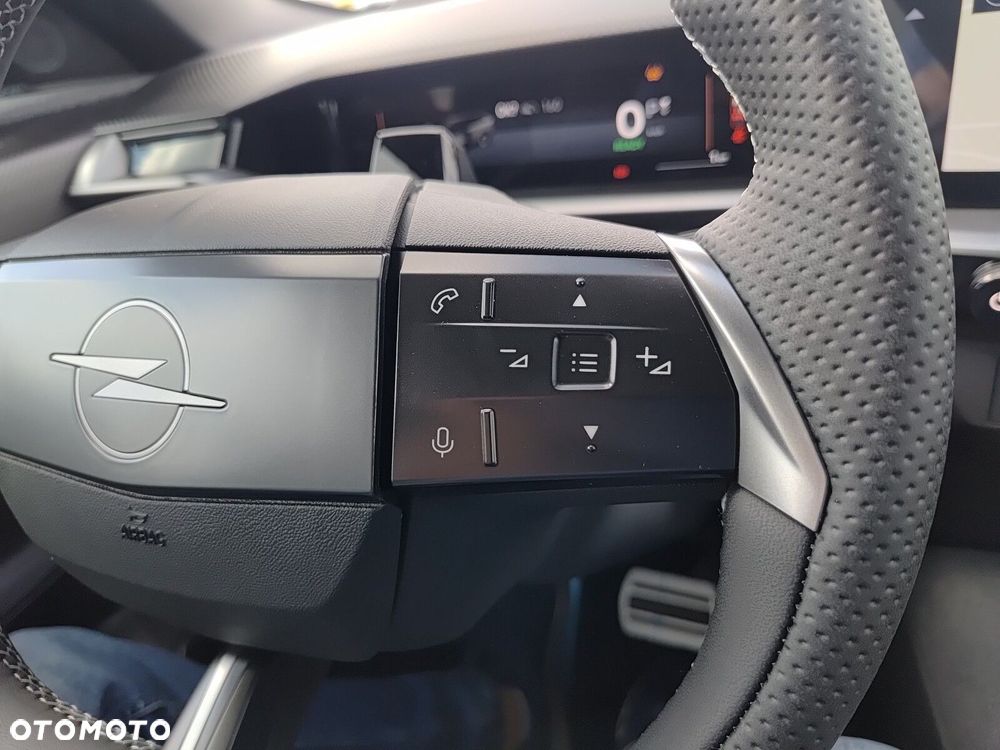 Opel Grandland - 26