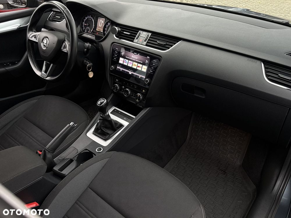 Skoda Octavia 1.6 TDI SCR Ambition - 10