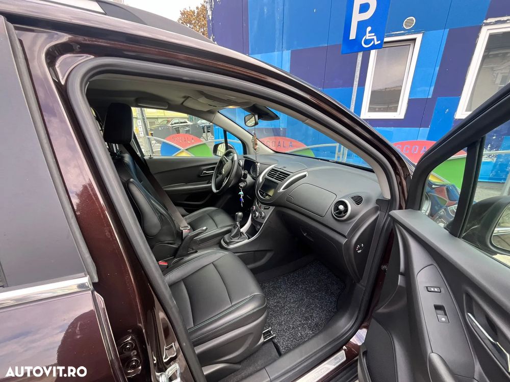 Chevrolet Trax 1.7D AWD LT+ - 12