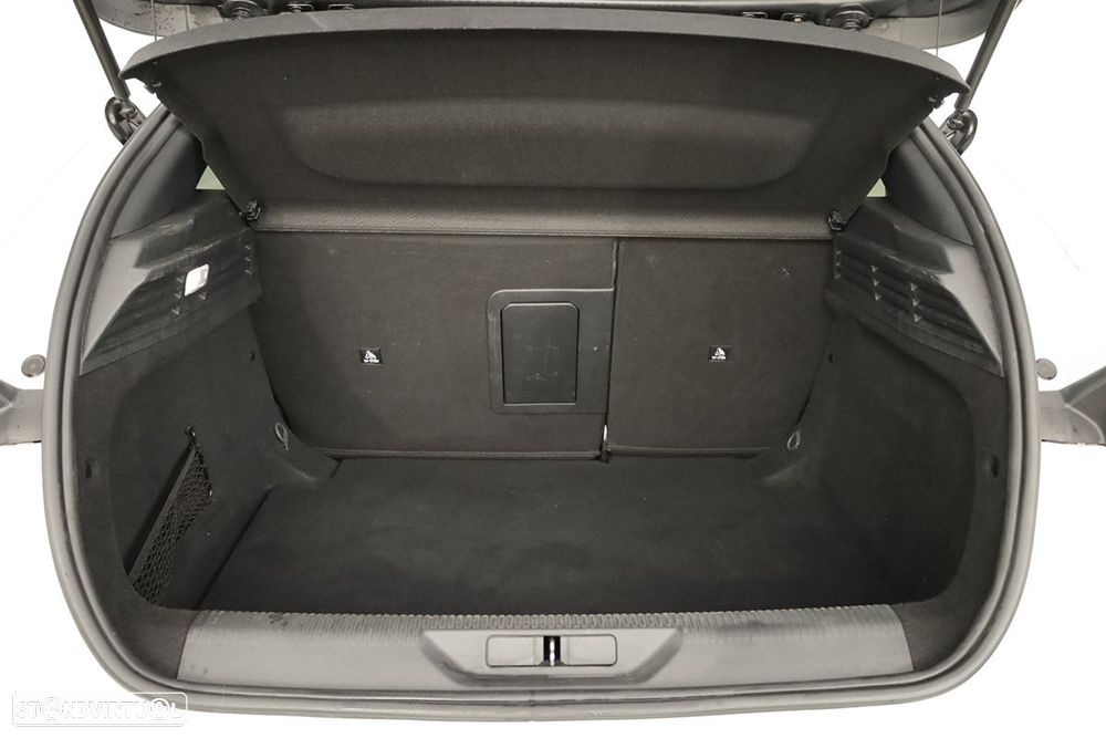 Peugeot 308 1.2 PureTech GT EAT8 - 22