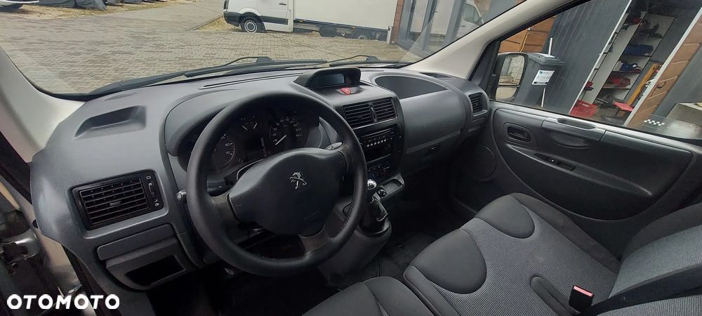 Peugeot Expert - 11