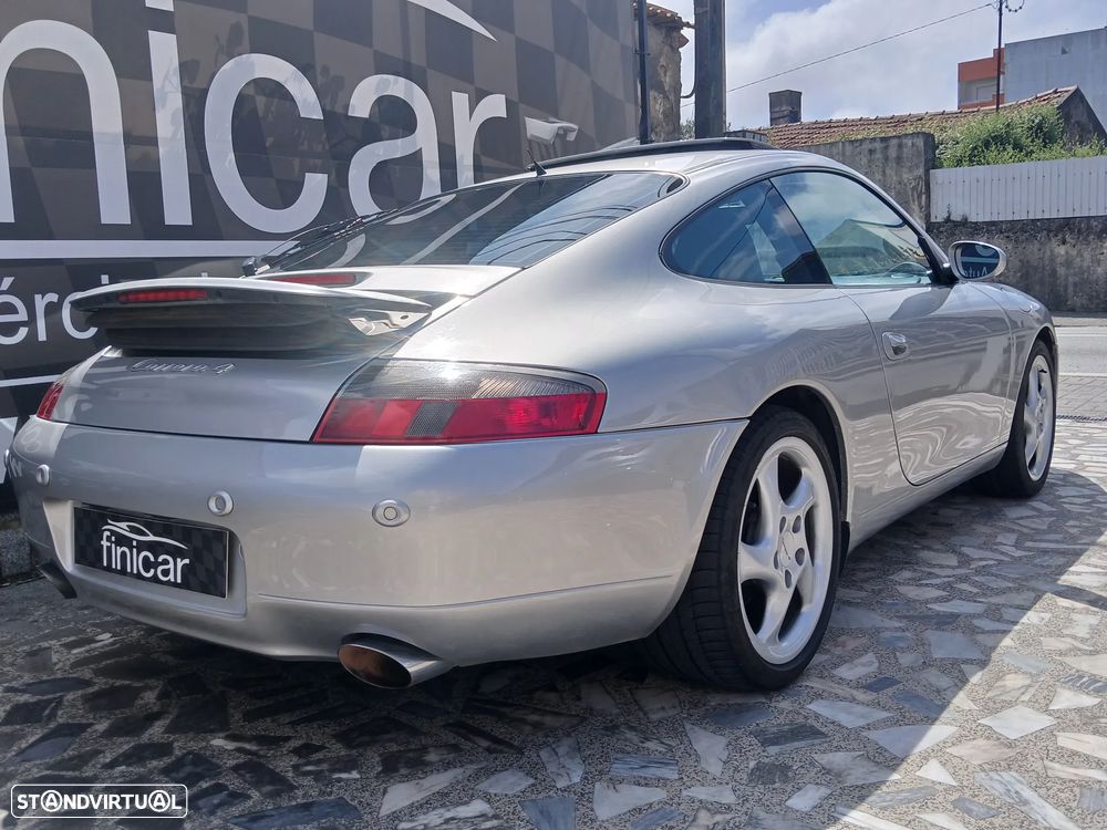 Porsche 911 Série F - 9