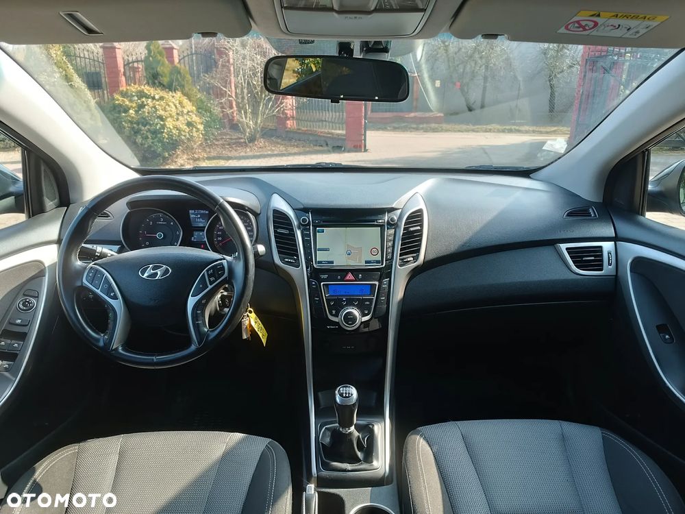 Hyundai i30 1.6 CRDi Premium - 7