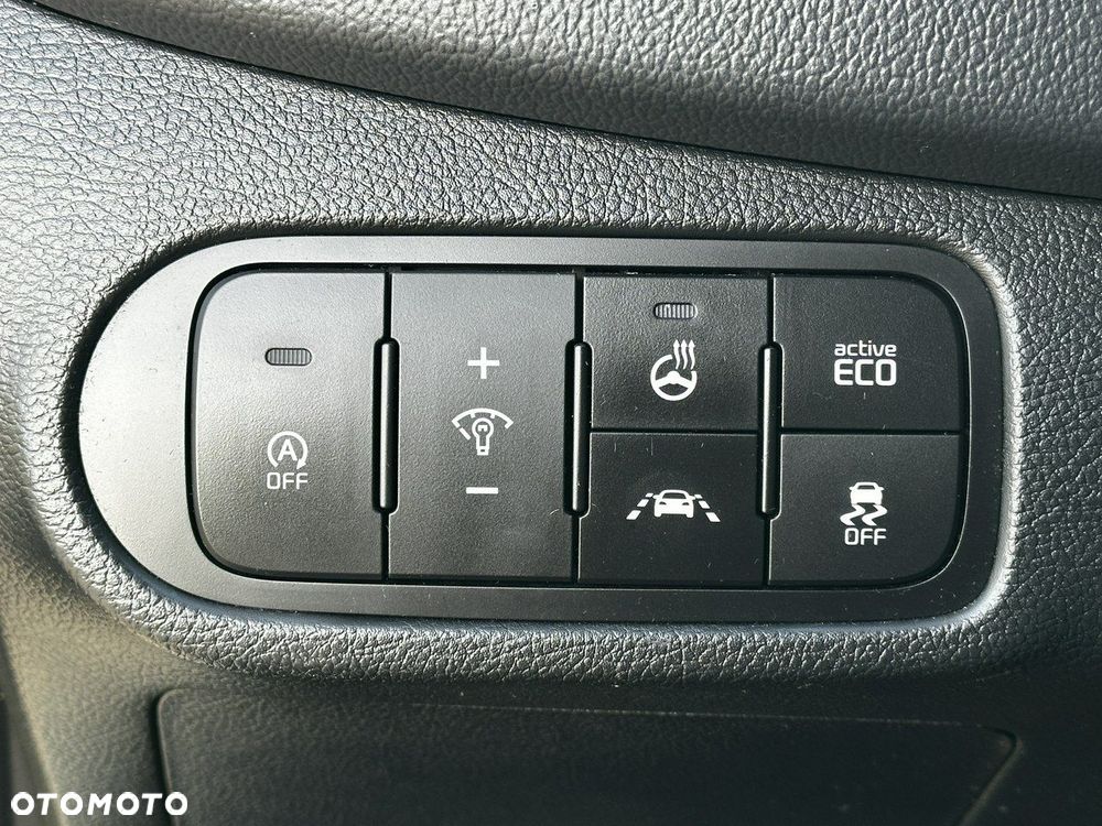 Kia Carens 1.7 CRDi XL 7os 7DCT - 29