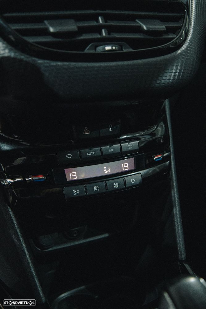 Peugeot 2008 1.6 BlueHDi Allure - 7