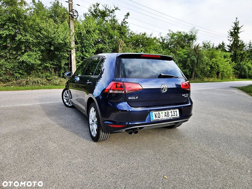 Volkswagen Golf 2.0 TDI BlueMotion Technology Edition - 13